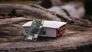 Raspberry Piだけじゃない！STBでIoTシステムを構築する方法とメリット